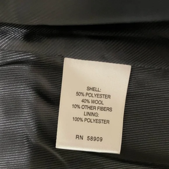 LIKE NEW Edgehill Collection Peacoat 18M - Picture 3 of 3